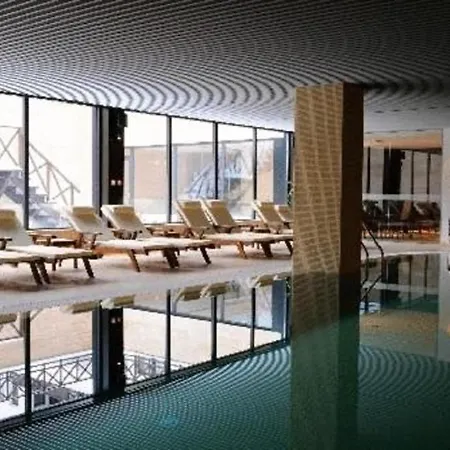 Apartman Dinos 2 Bed Cozy At Close To The Lift